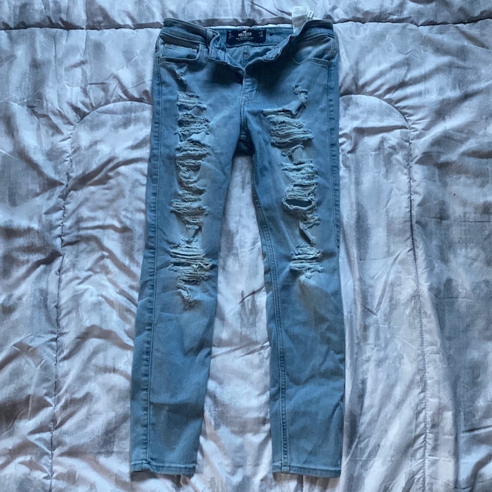 blue women’s hollister jeans 27x26